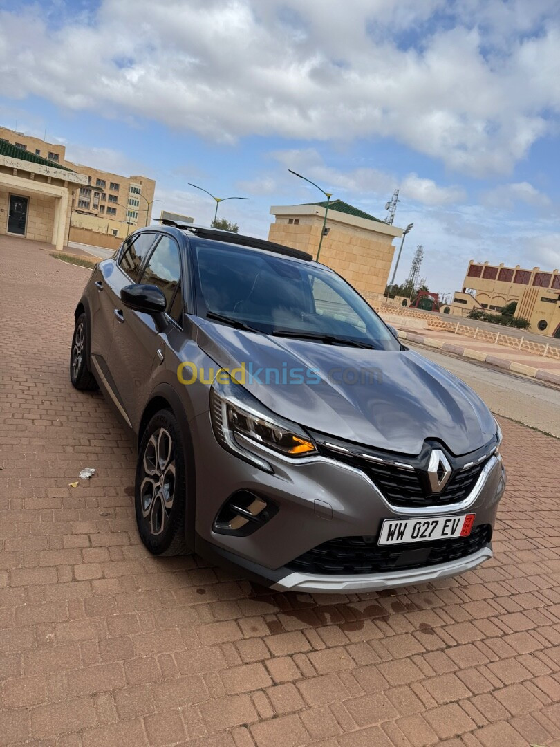 Renault Captur 2023 Rsline