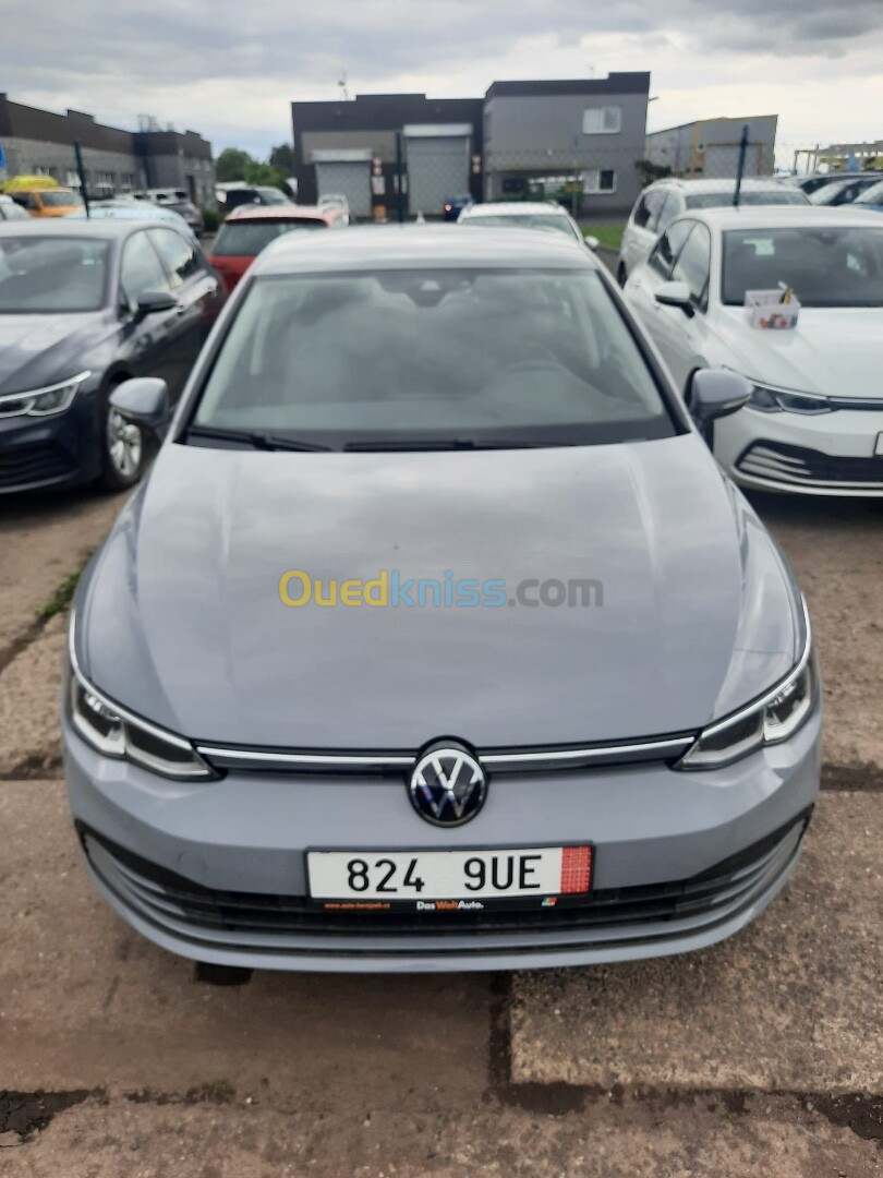 Volkswagen Golf 8 2023 Life plus