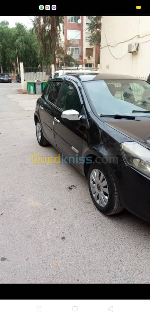 Renault Clio 3 2012 Exception