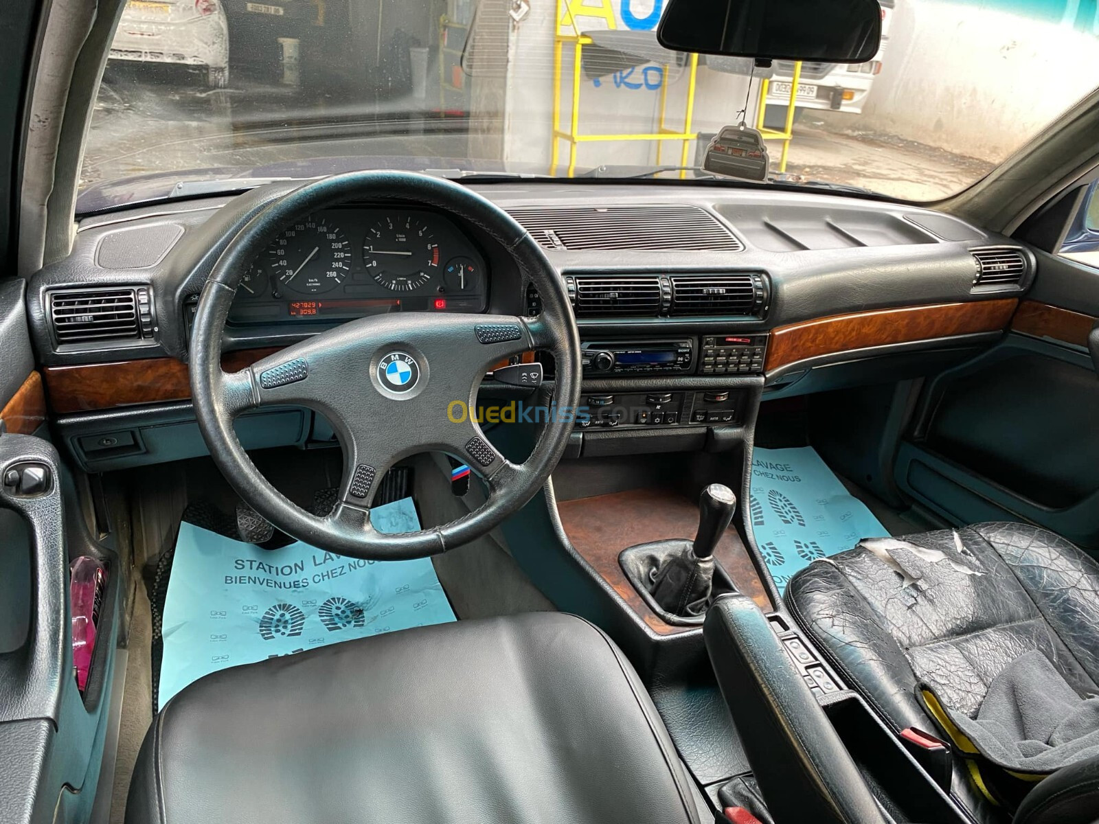 BMW série 7 1990 E32