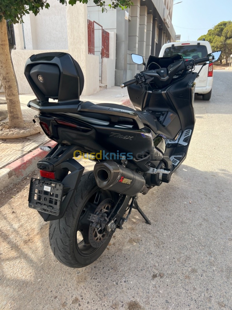 Yamaha Tmax 560 tech max 2021