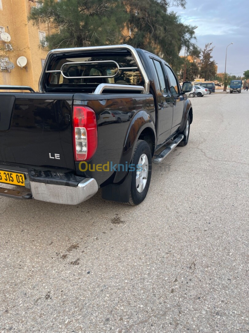 Nissan Navara 2015 Elegance 4x4