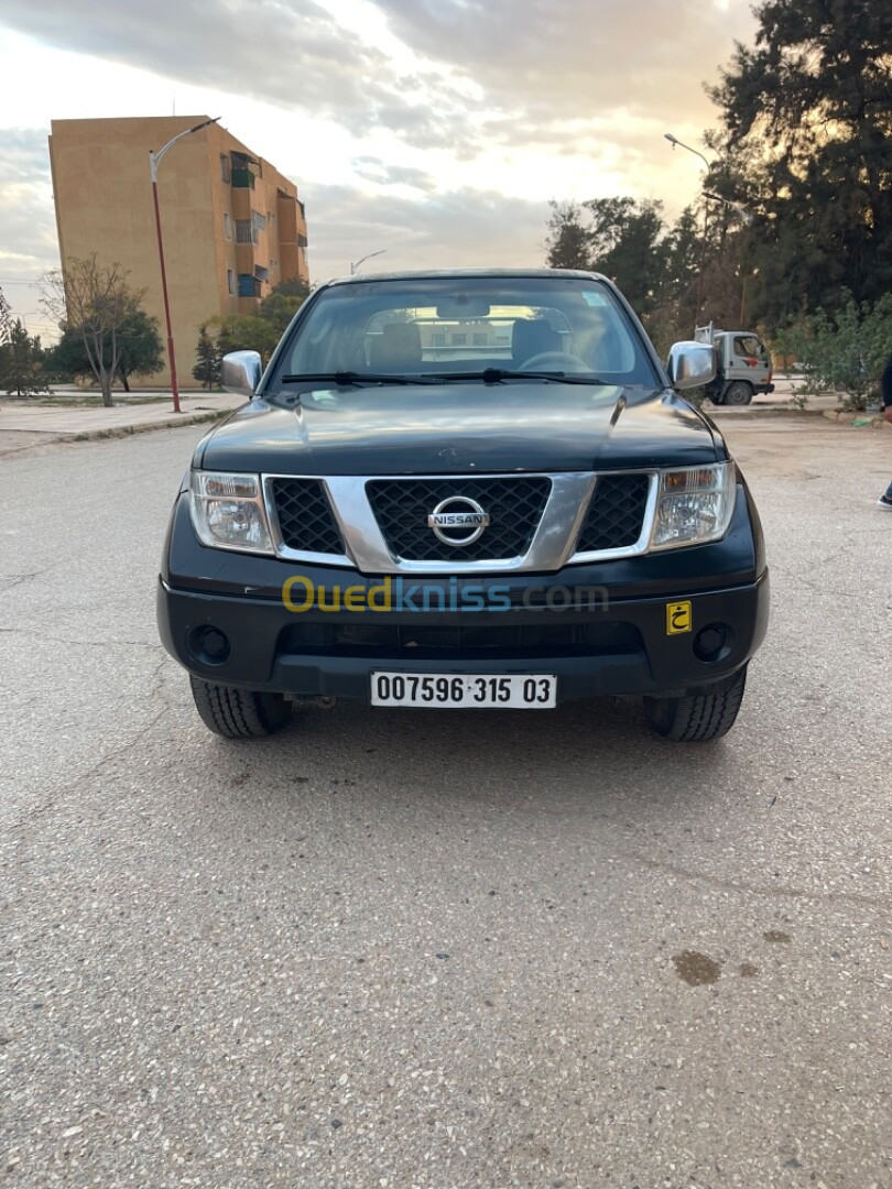 Nissan Navara 2015 Elegance 4x4