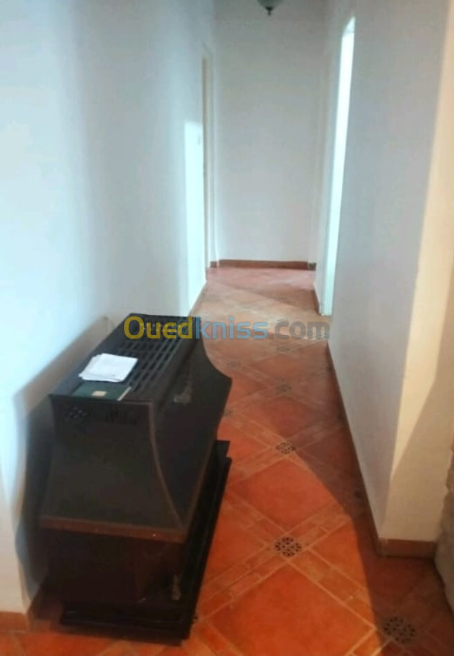 Location Appartement F4 Alger Said hamdine