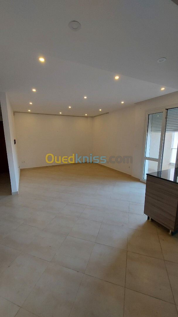 Vente Appartement F4 Alger Cheraga