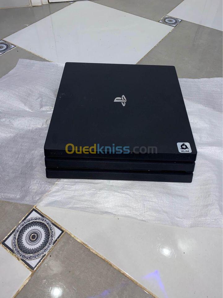 PS4 PRO EDITION FRANCAIS 4K ( 1 TB )