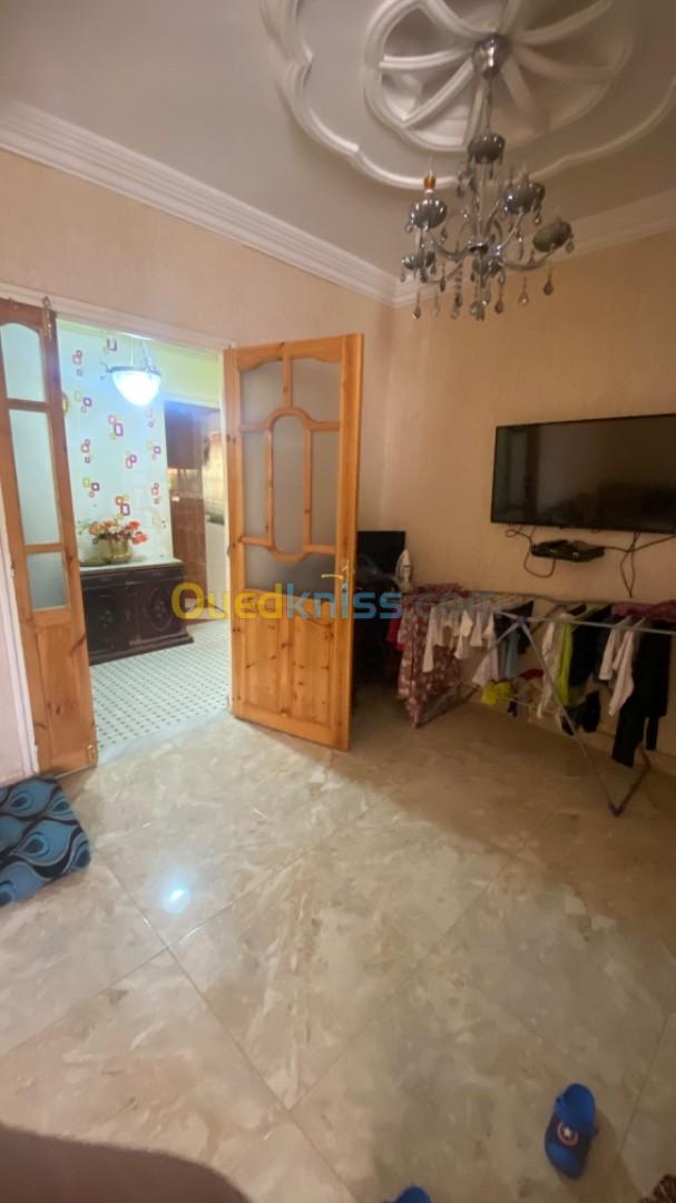 Vente Appartement F4 Saida Saida