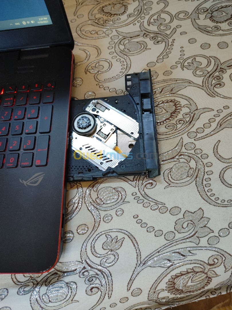 Laptop GAMING ASUS G551j