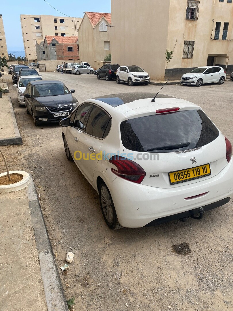 Peugeot 208 2019 Allure Facelift