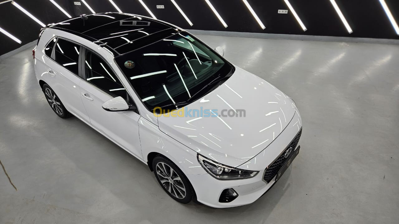 Hyundai i30 2019 Toute options