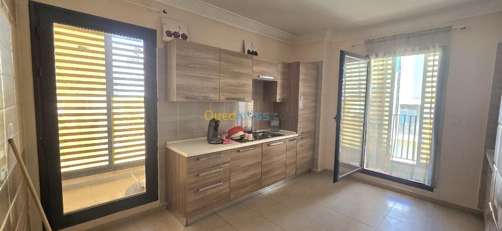 Location Appartement F3 Oran Bir el djir