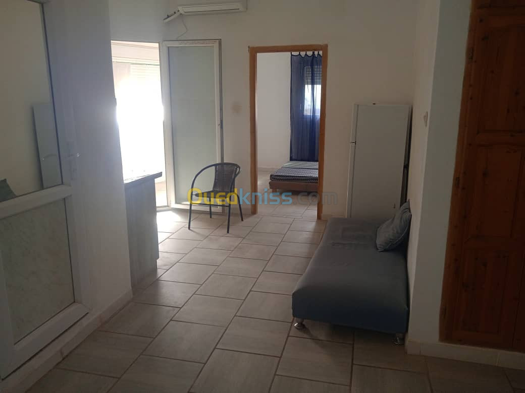 Location vacances Appartement Oran Bousfer