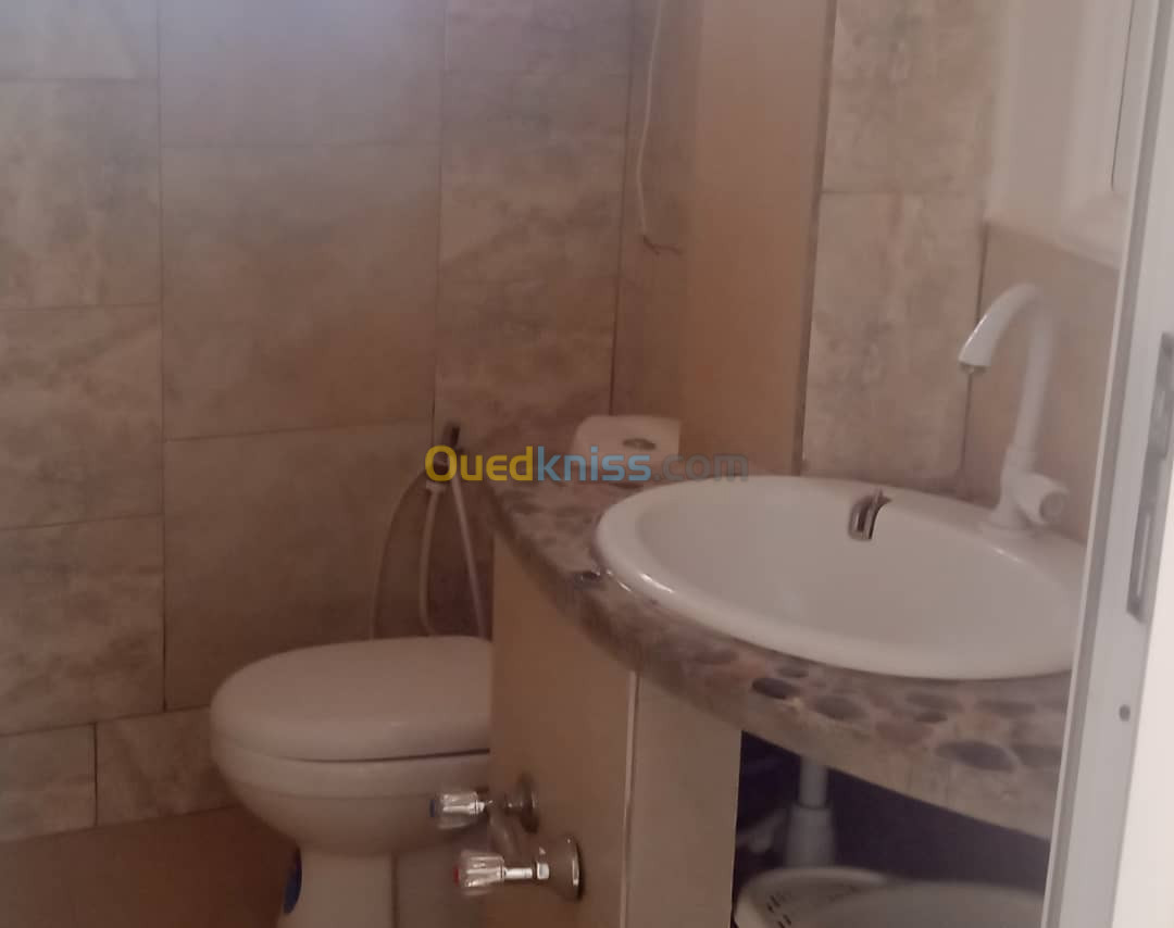 Location vacances Appartement Oran Bousfer