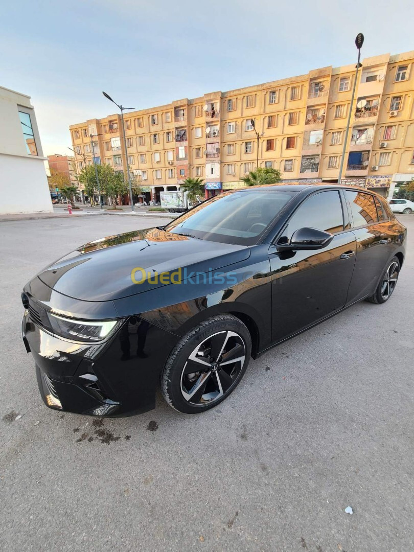 Opel Astra 2024 GS Line