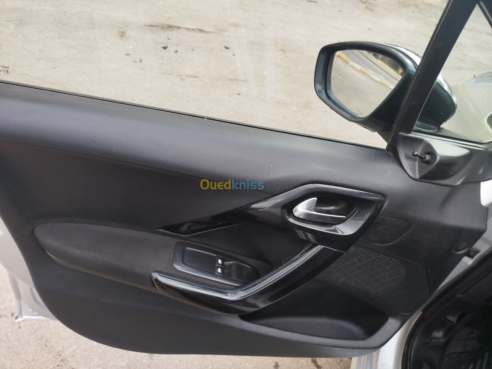 Peugeot 208 2014 Access