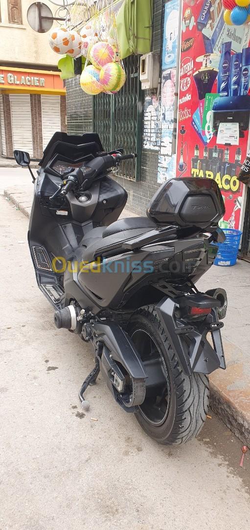 Iron2 Yamaha tmax 2016