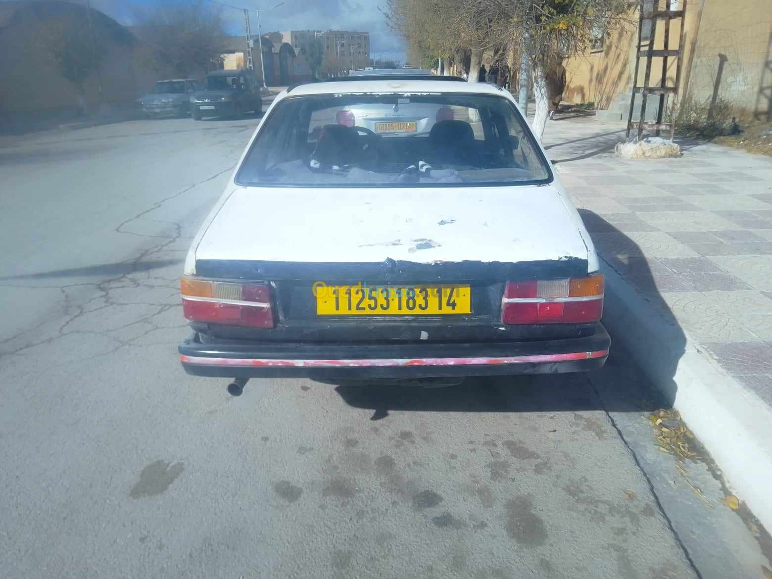 Renault 18 1982 R18
