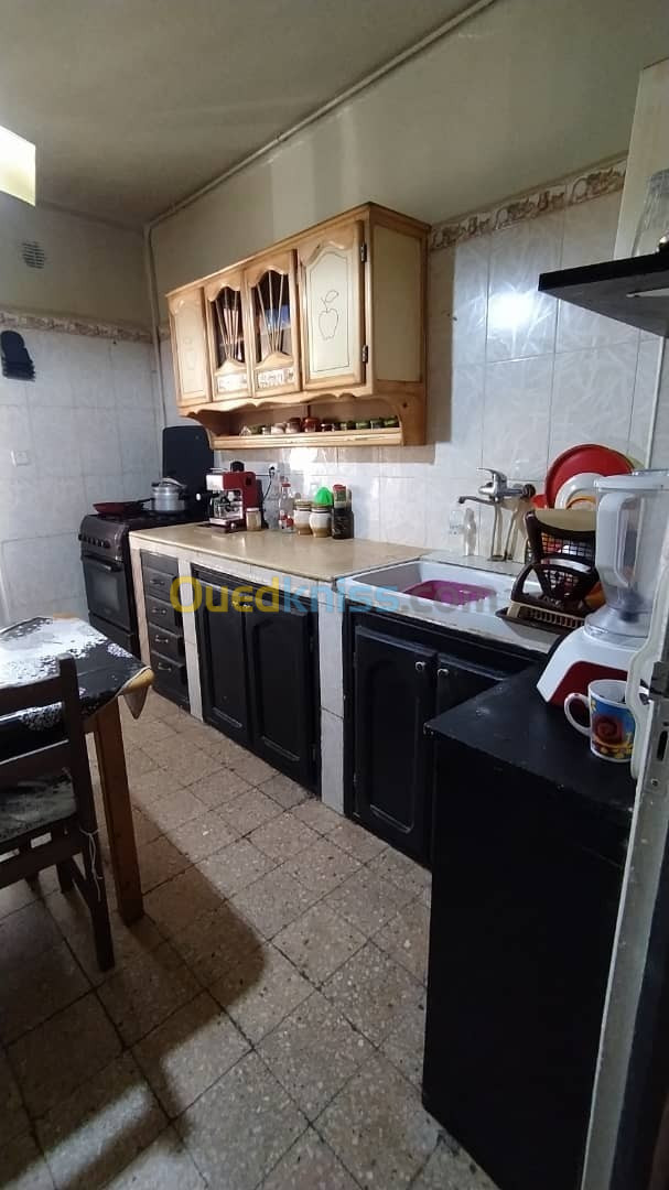 Location Appartement F3 Alger Ain naadja