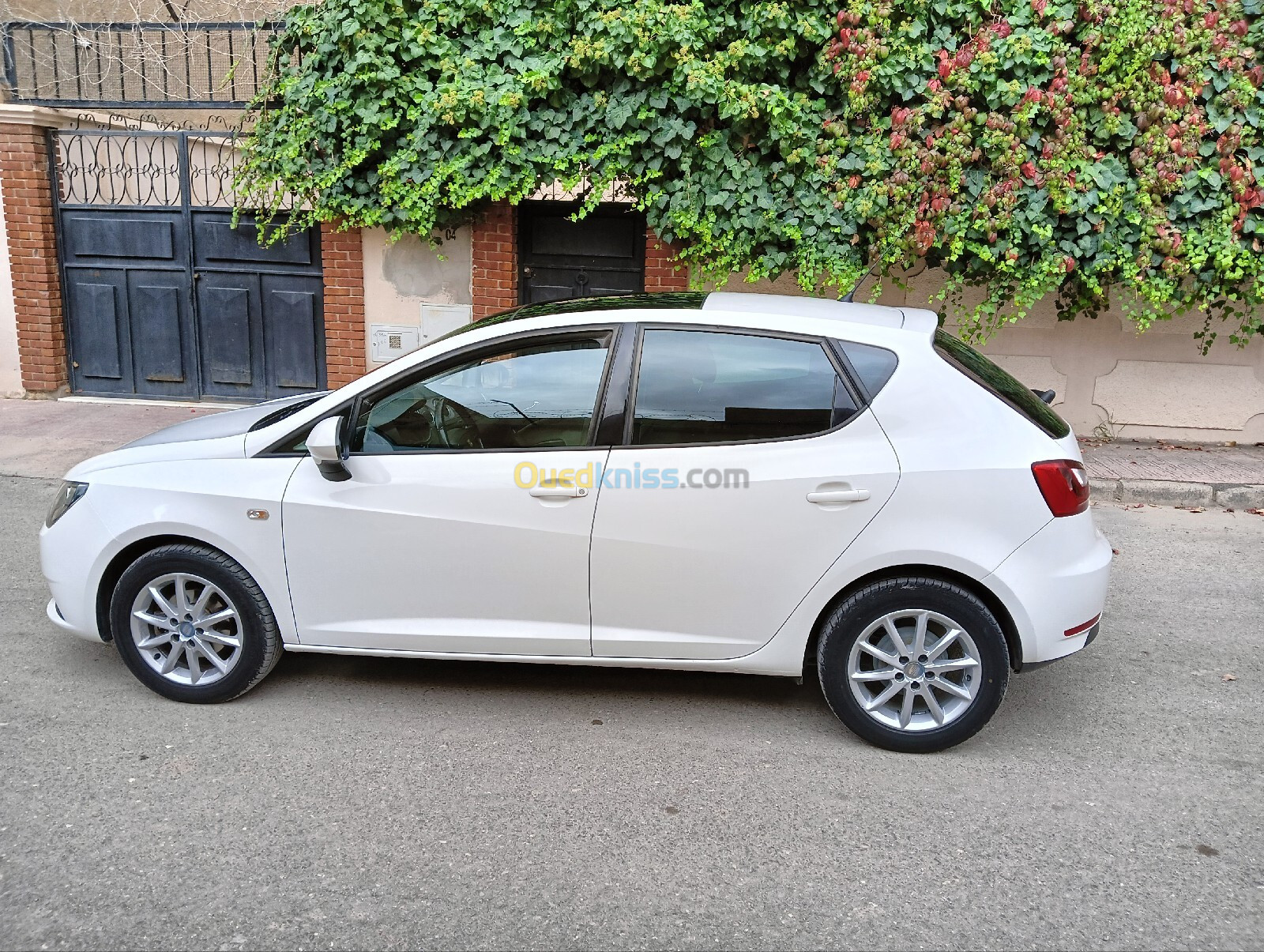 Seat Ibiza 2013 Fully +Toit ouvrant