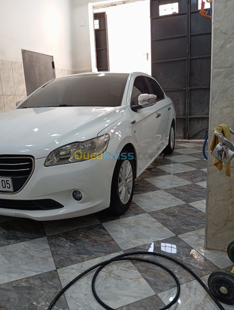 Peugeot 301 2014 Allure