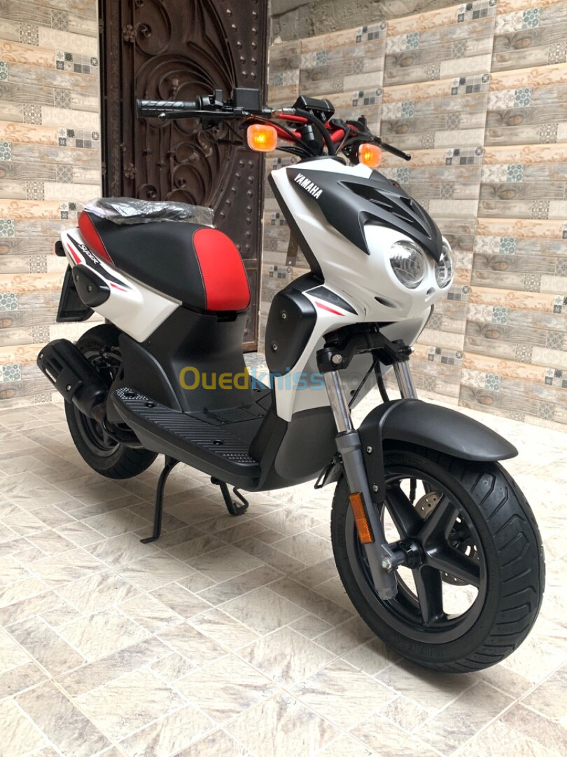 Slidar Yamaha mbk 