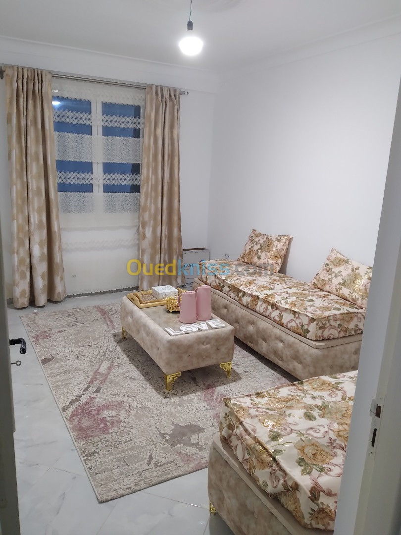 Location Appartement F4 Tipaza Douaouda