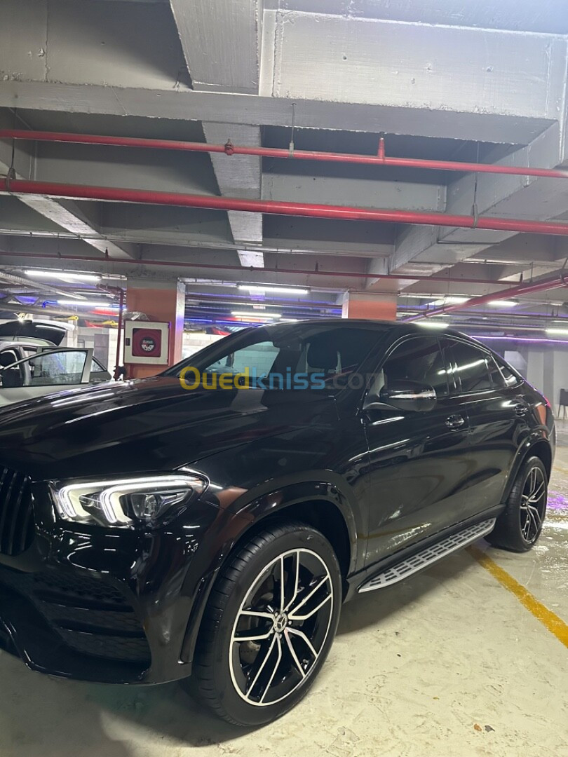 Mercedes GLE 300d 2023 