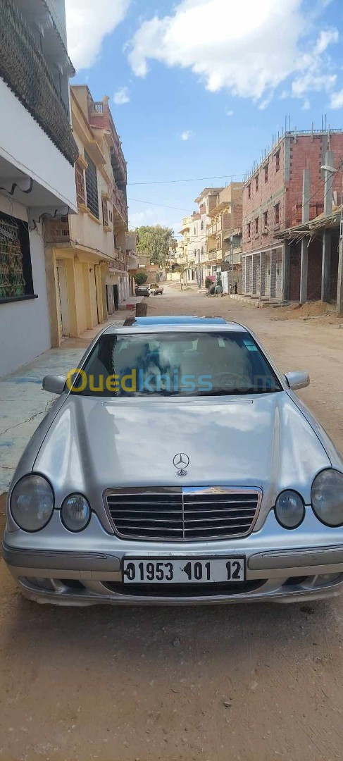 Mercedes Classe E 2001 Classe E