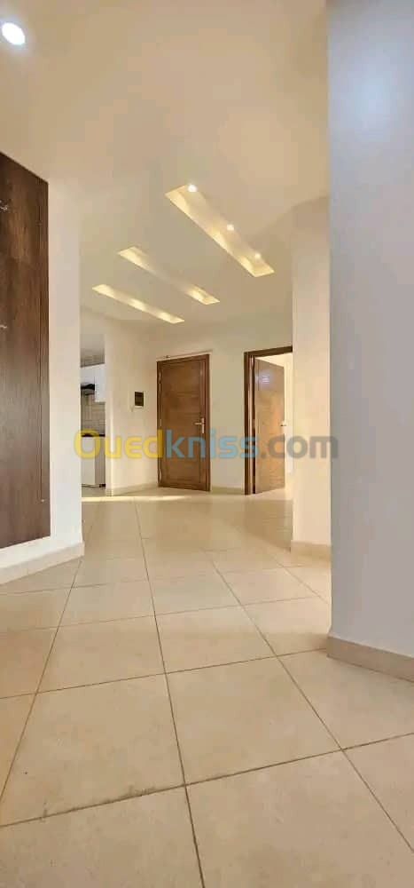 Vente Appartement F2 Alger Bordj el kiffan