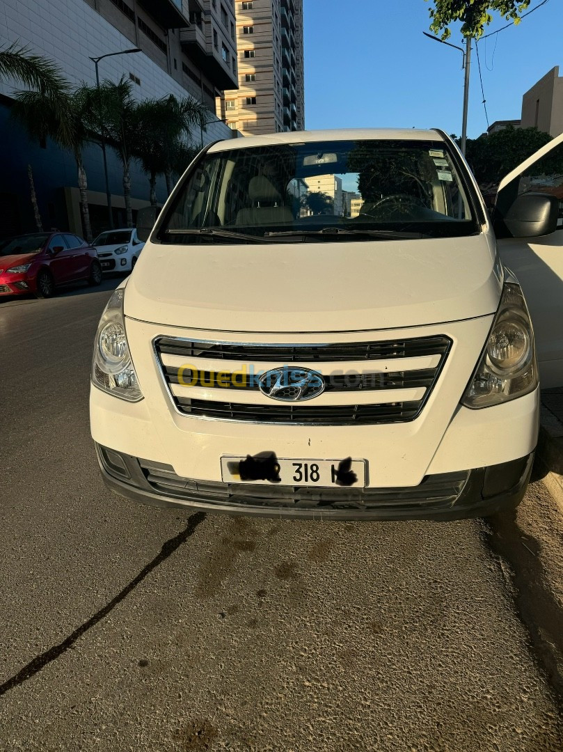 Hyundai H1 2018 vitré 2P