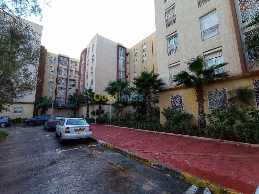 Location Appartement F5 Alger Reghaia