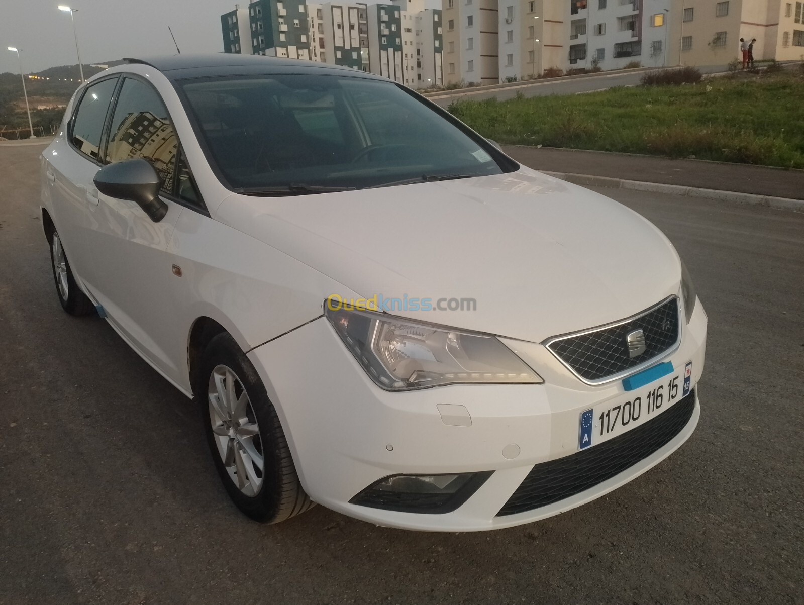 Seat Ibiza 2016 Fully +Toit ouvrant