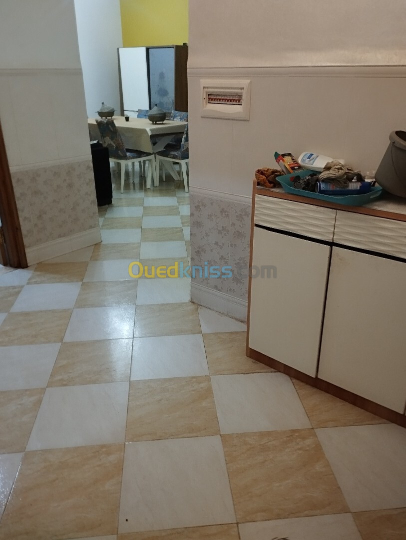 Location Appartement F3 Alger Bordj el kiffan