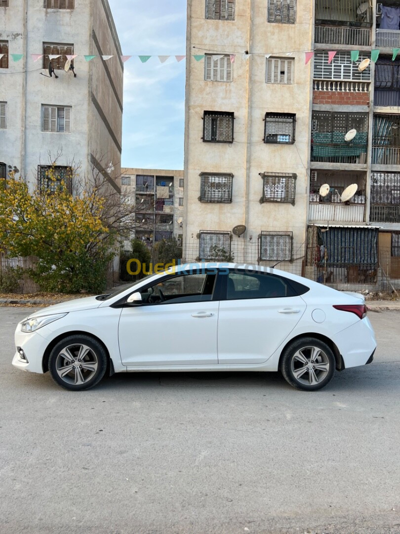 Hyundai Accent RB  4 portes 2018 Accent RB  4 portes