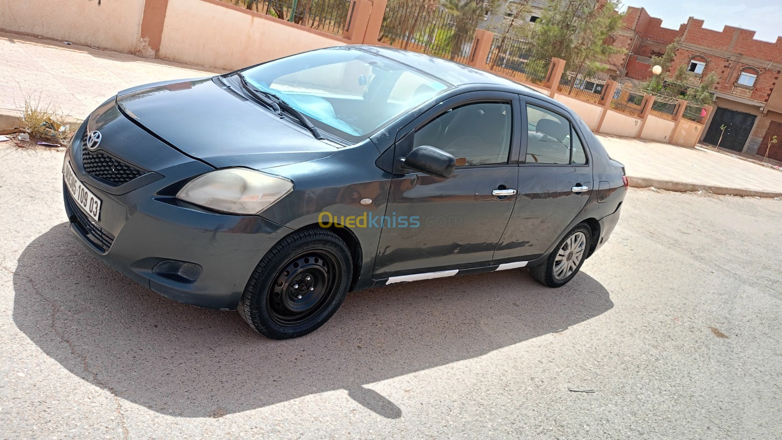 Toyota Yaris Sedan 2009 Yaris Sedan