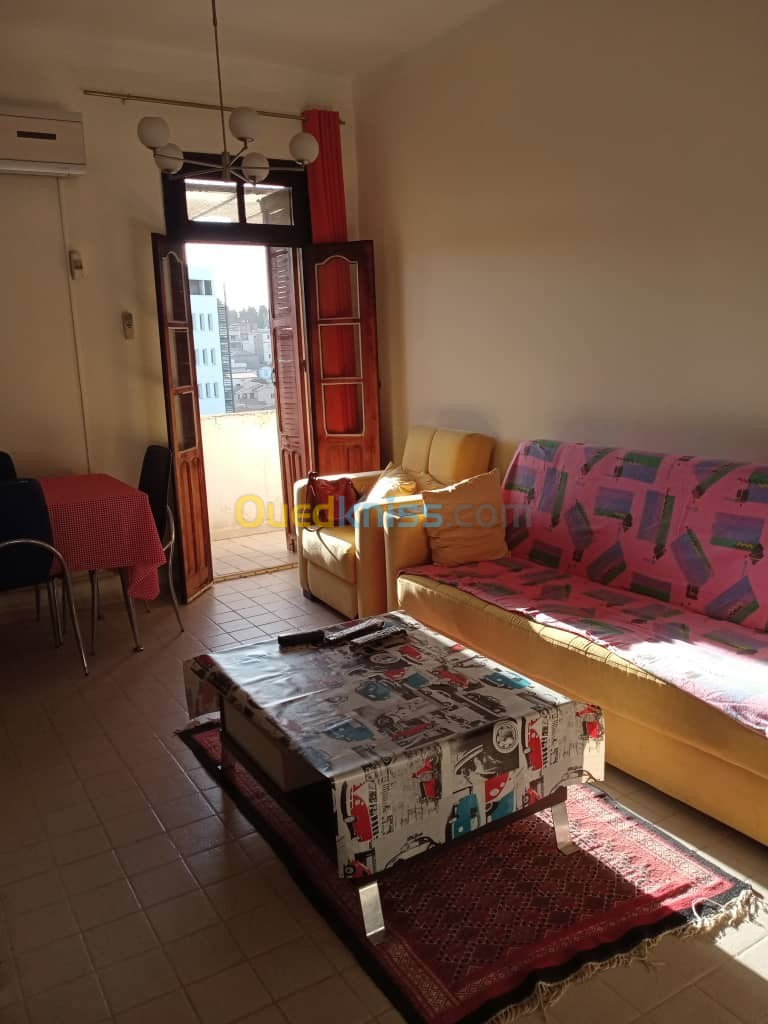 Location vacances Appartement F2 Alger El biar