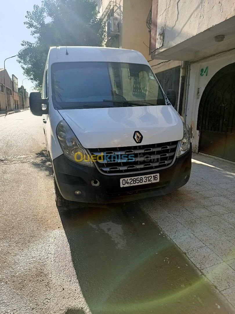 Renault Master 2012