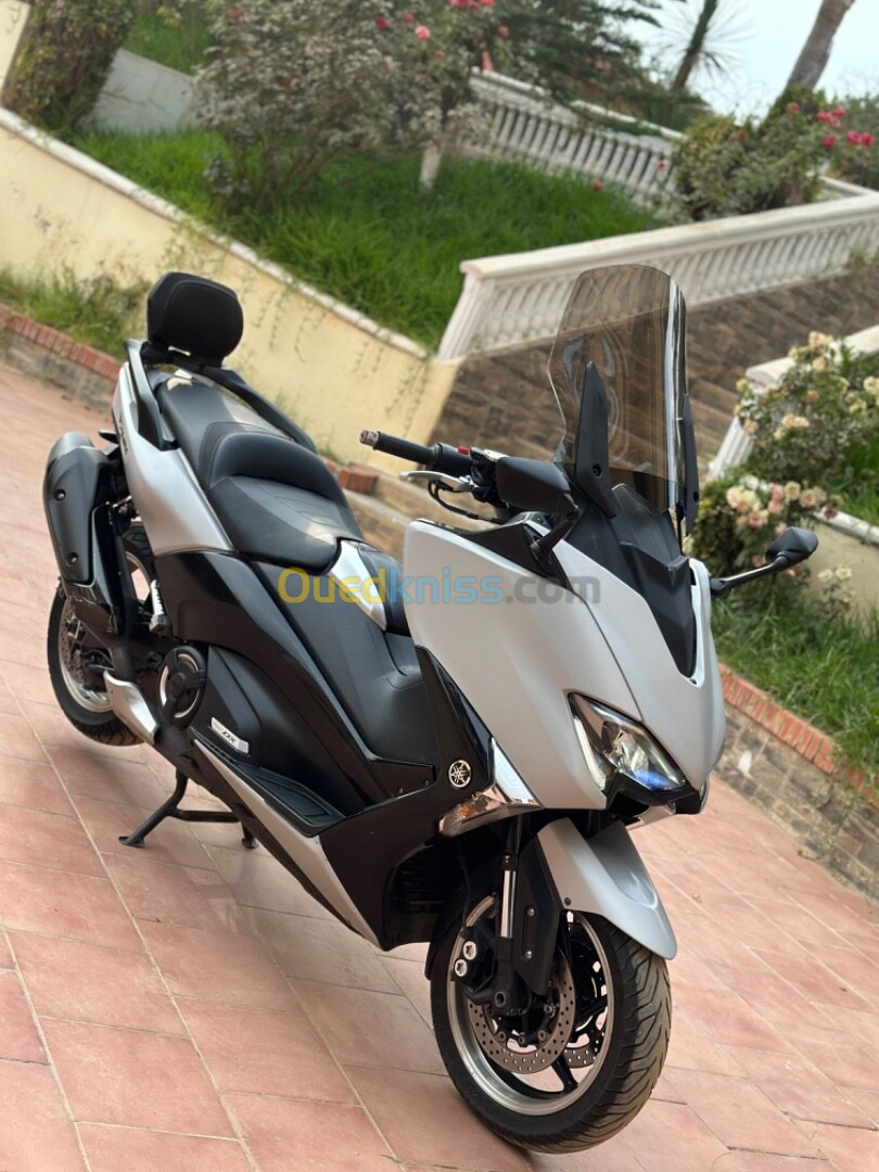 Yamaha Tmax dx 2020