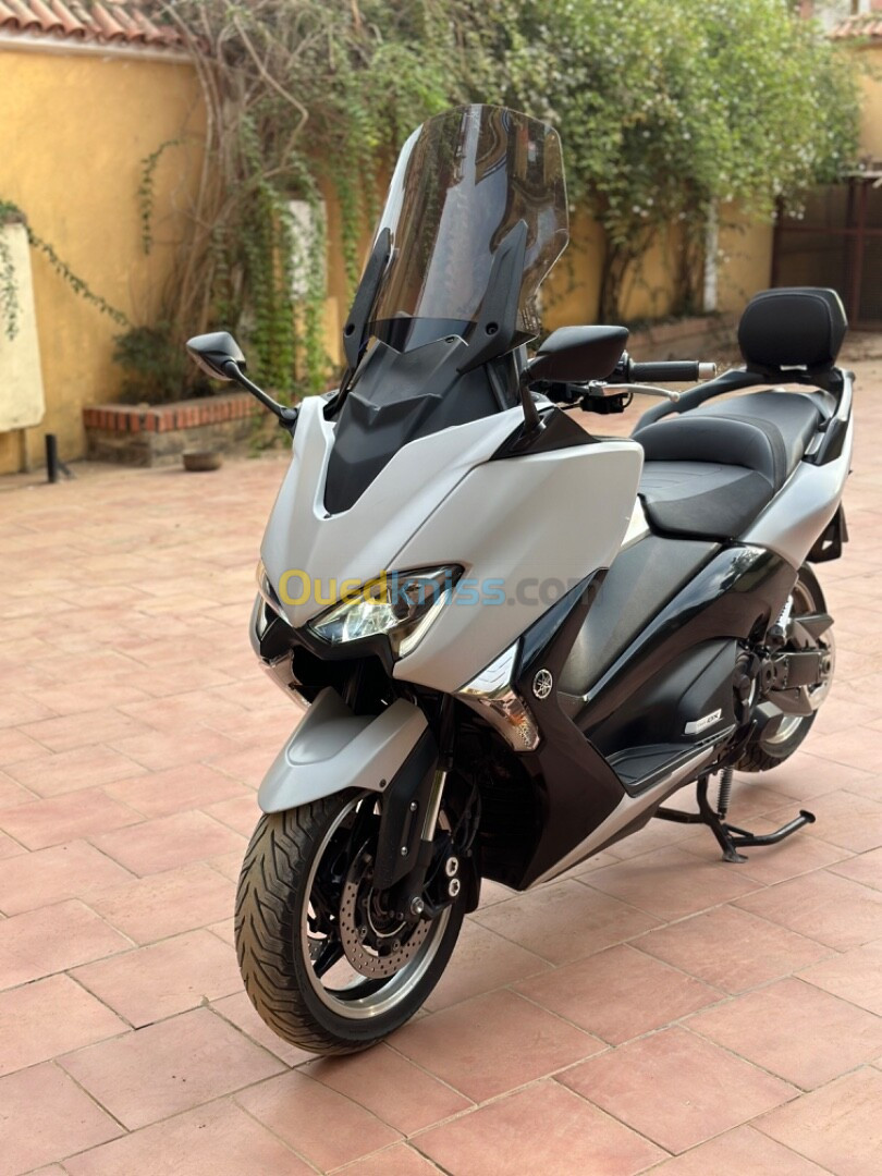 Yamaha Tmax dx 2020