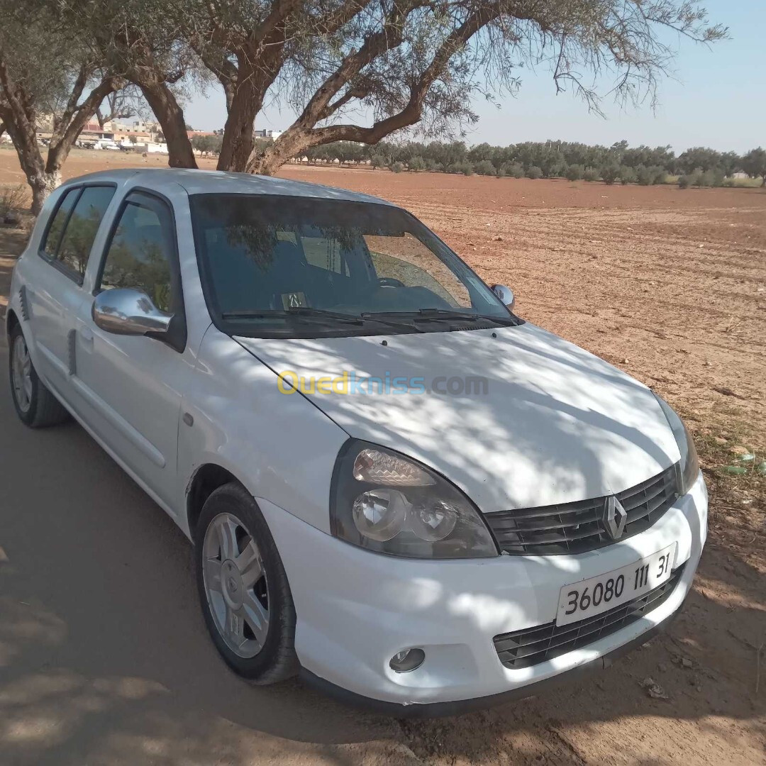 Renault Clio Campus 2011 Clio Campus