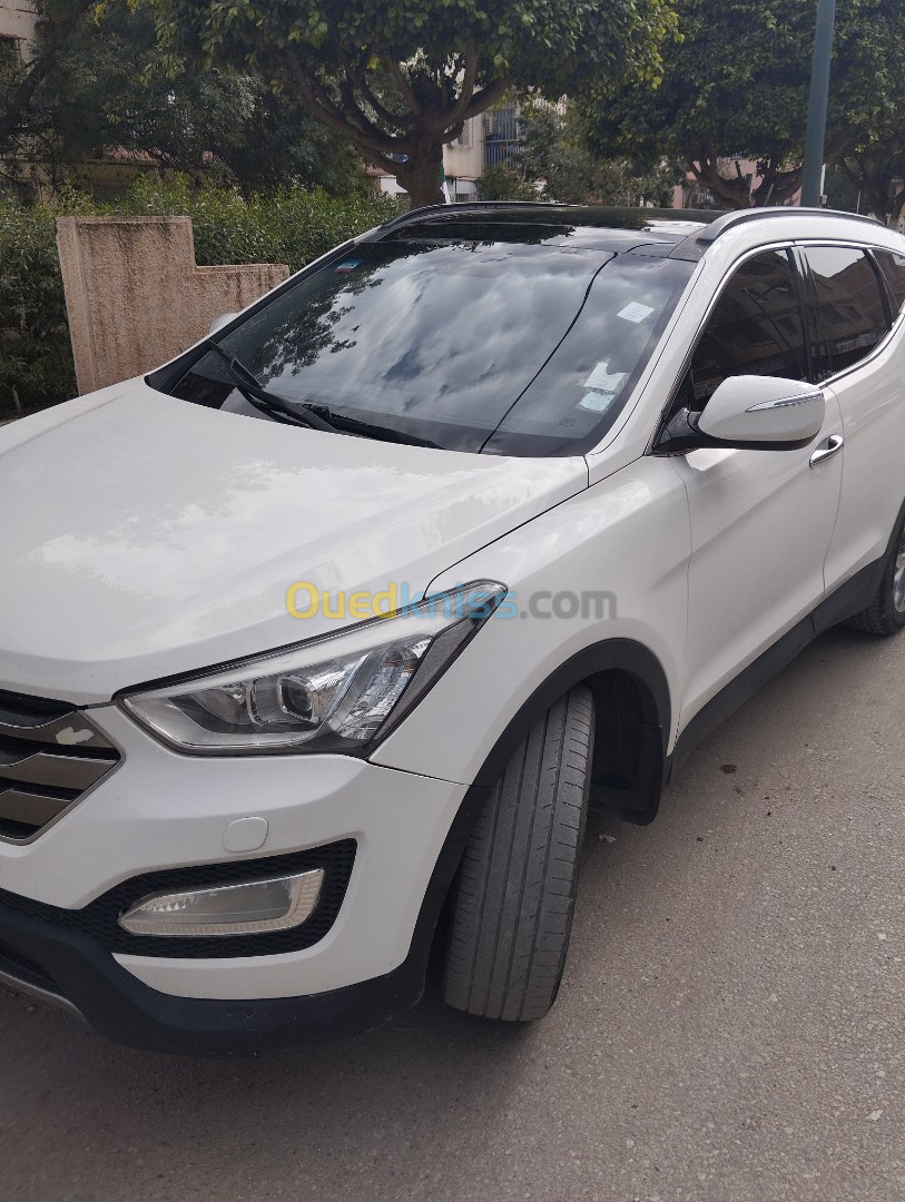 Hyundai SantaFe 2014 Tout option Boîte manuelle