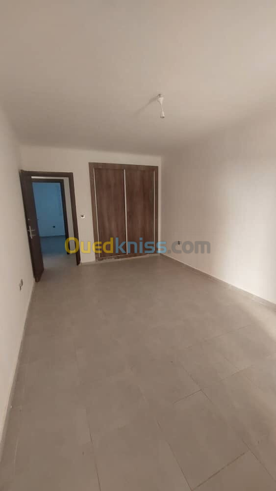 Location Appartement F3 Oran Oran