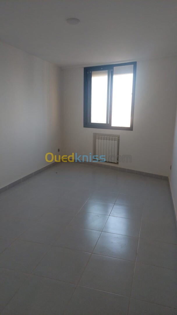 Vente Appartement F4 Oran Bir el djir