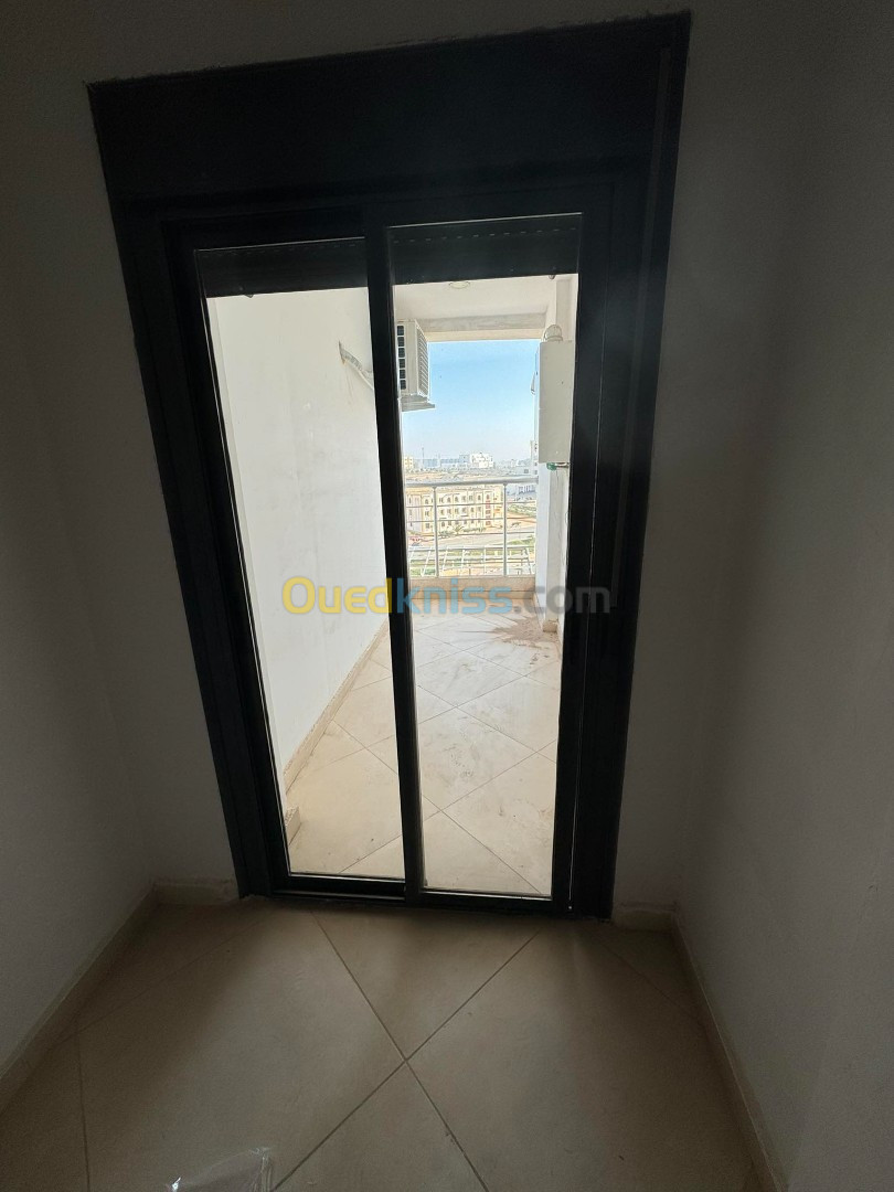 Location Appartement F2 Oran Bir el djir