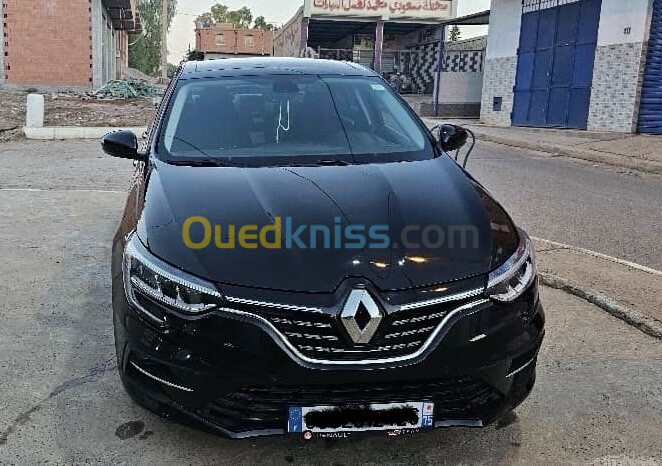 Renault Megane sedan 2024 Intense