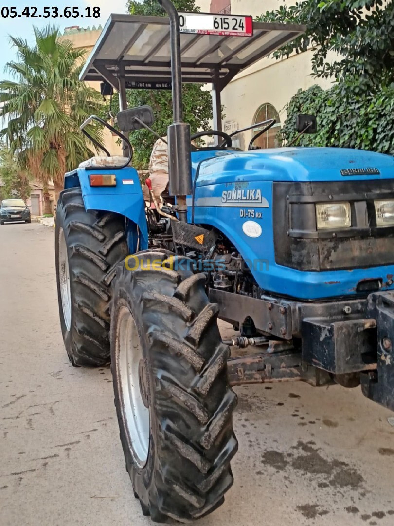 Sonalika 75 Tracteur 2015