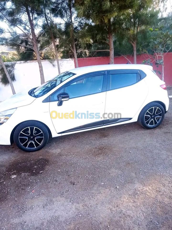 Renault Clio 4 2015 