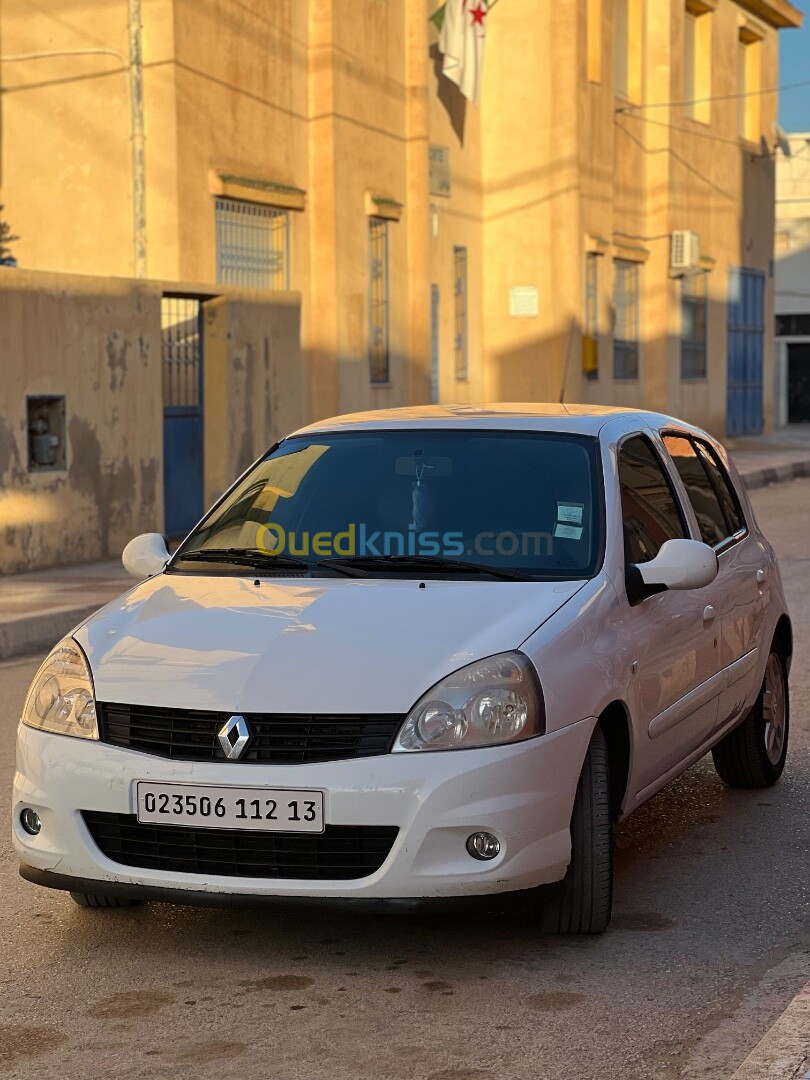 Renault Clio Campus 2012 Clio Campus