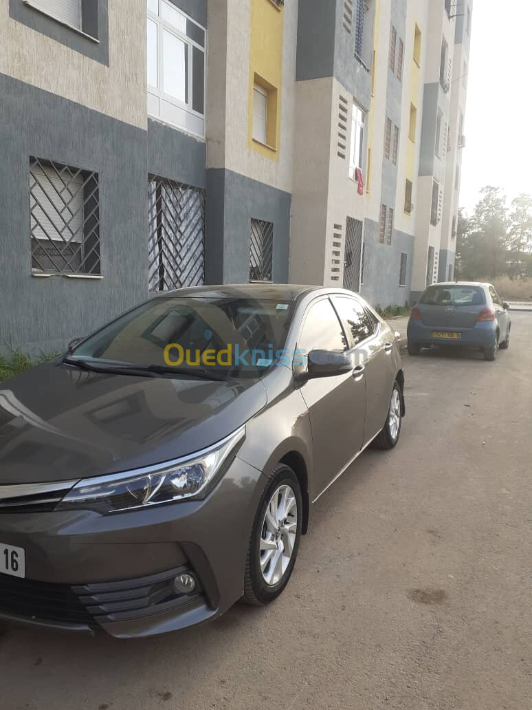 Toyota Corolla 2019 Executive 