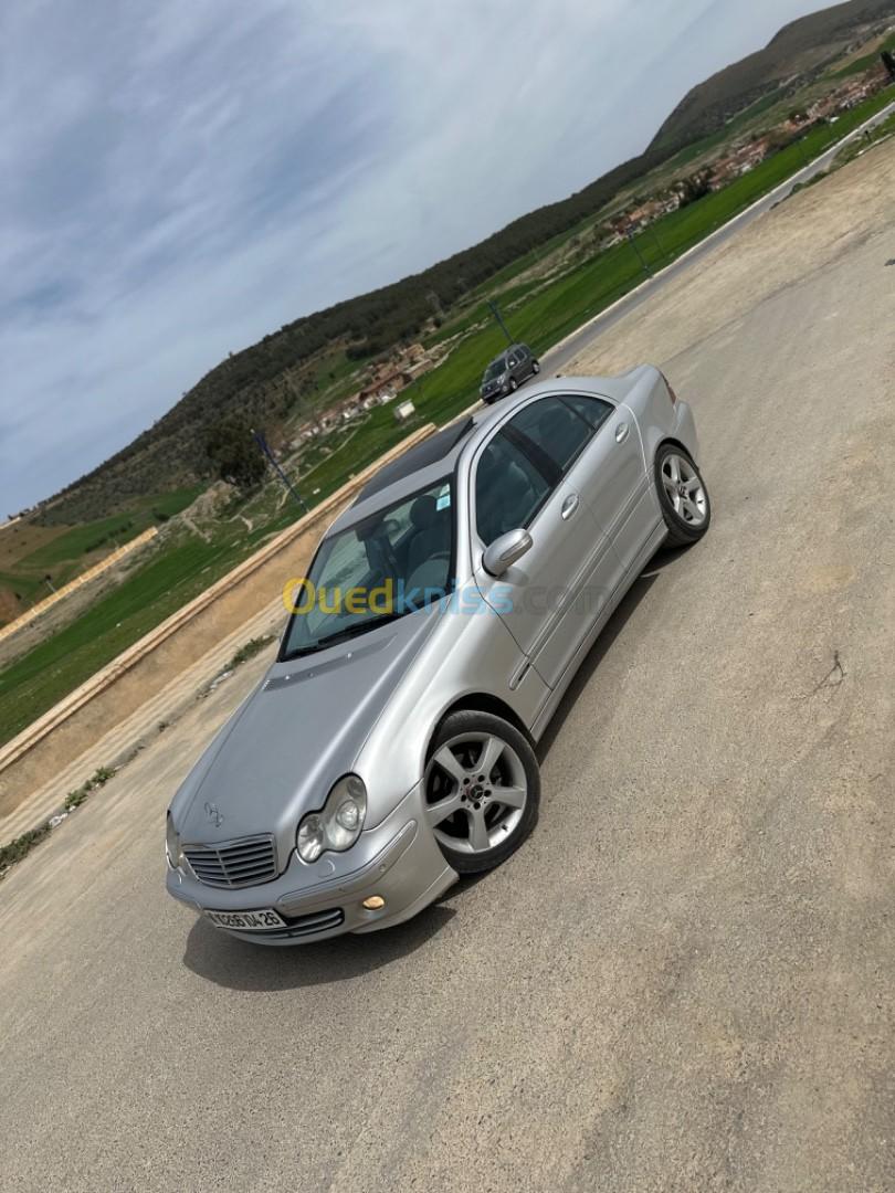 Mercedes Classe C 2004 C220